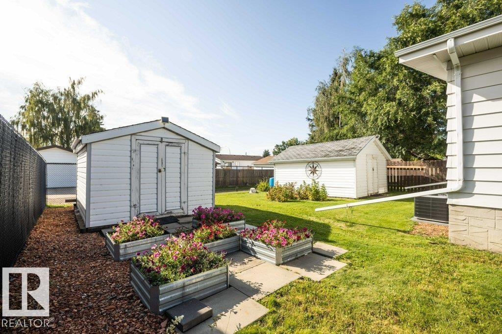 












10729 108A Avenue 

,
Westlock,




AB
T7P 1C5

