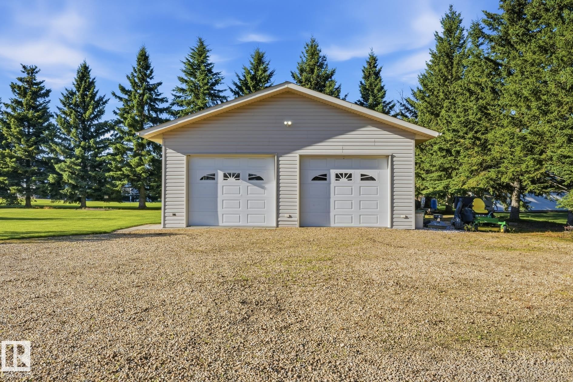 












11, 27118 Hwy 18 

,
Rural Westlock County,




AB
T7P 2P6

