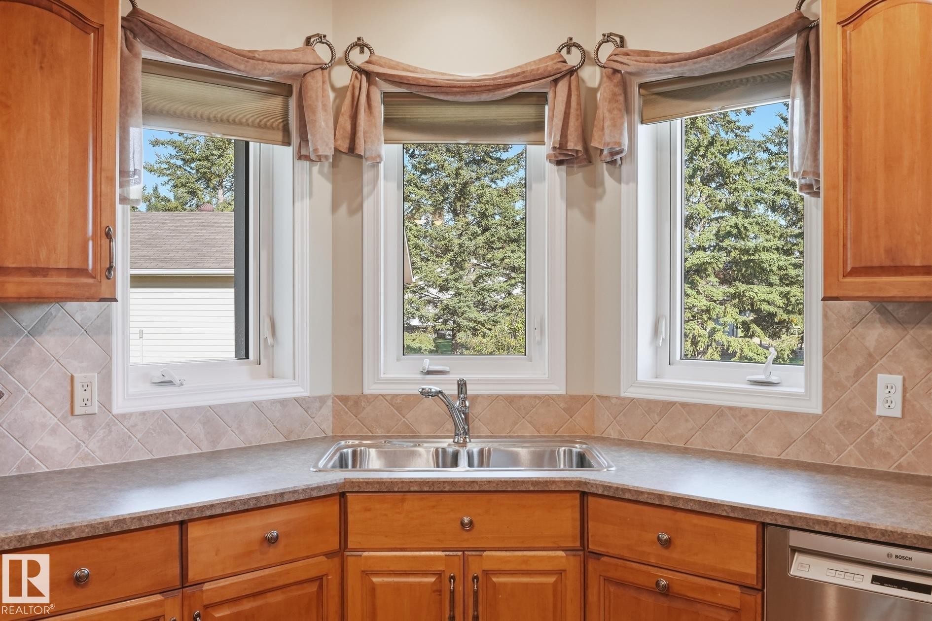 












11, 27118 Hwy 18 

,
Rural Westlock County,




AB
T7P 2P6

