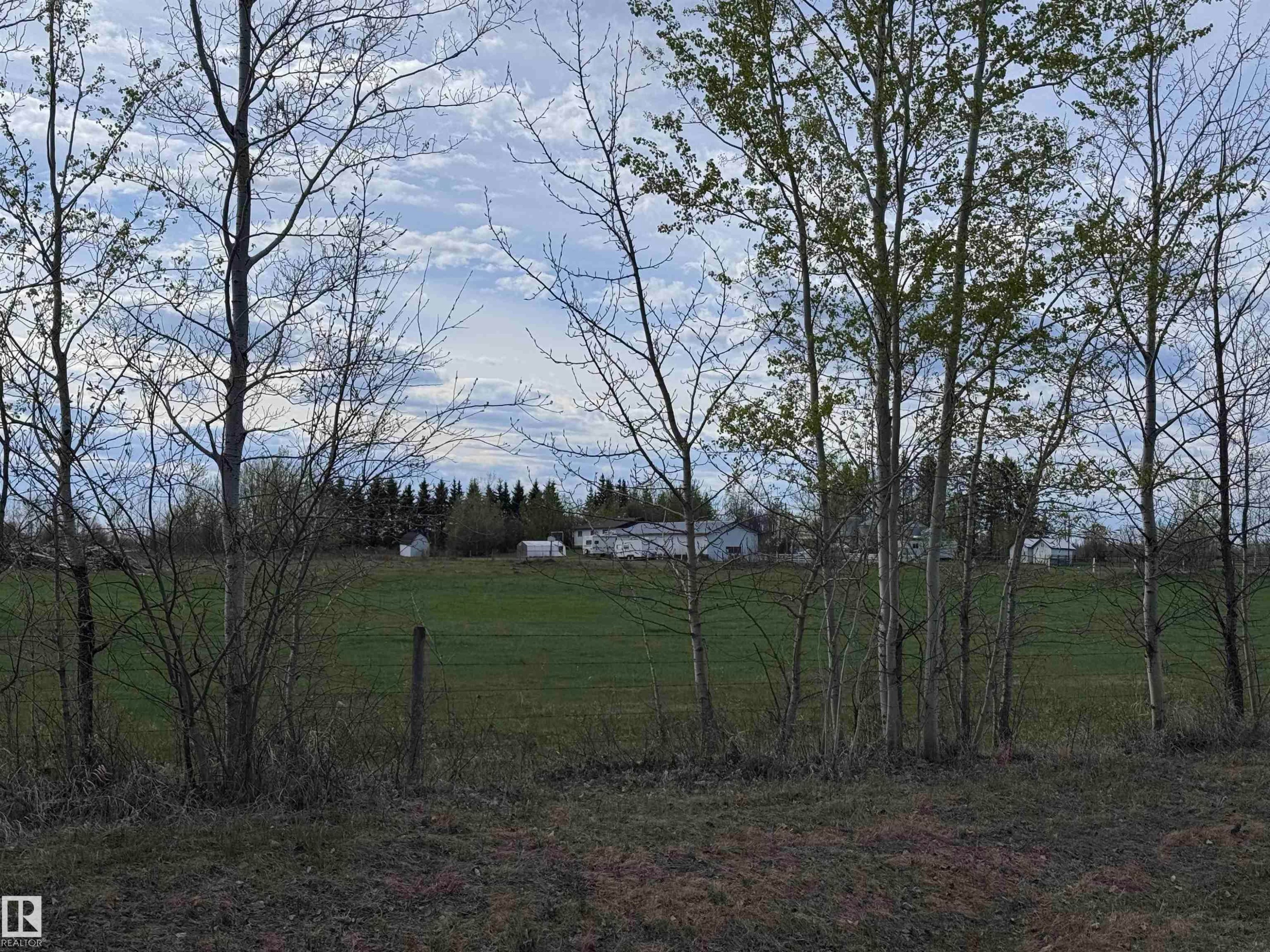 












Twp Rd 640 Rge Rd 233 

,
Rural Athabasca County,







AB
T0G 1T0

