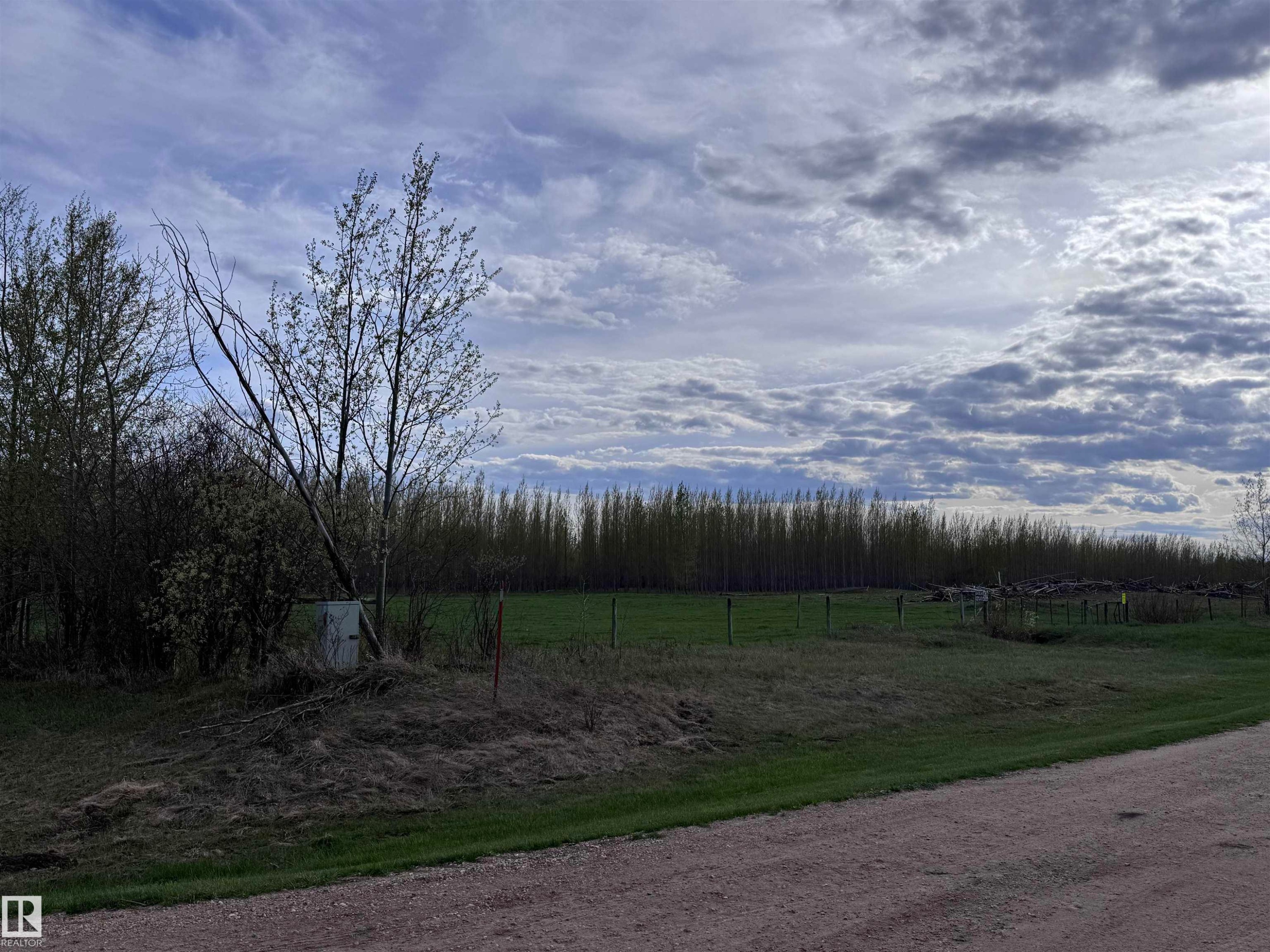 












Twp Rd 640 Rge Rd 233 

,
Rural Athabasca County,







AB
T0G 1T0

