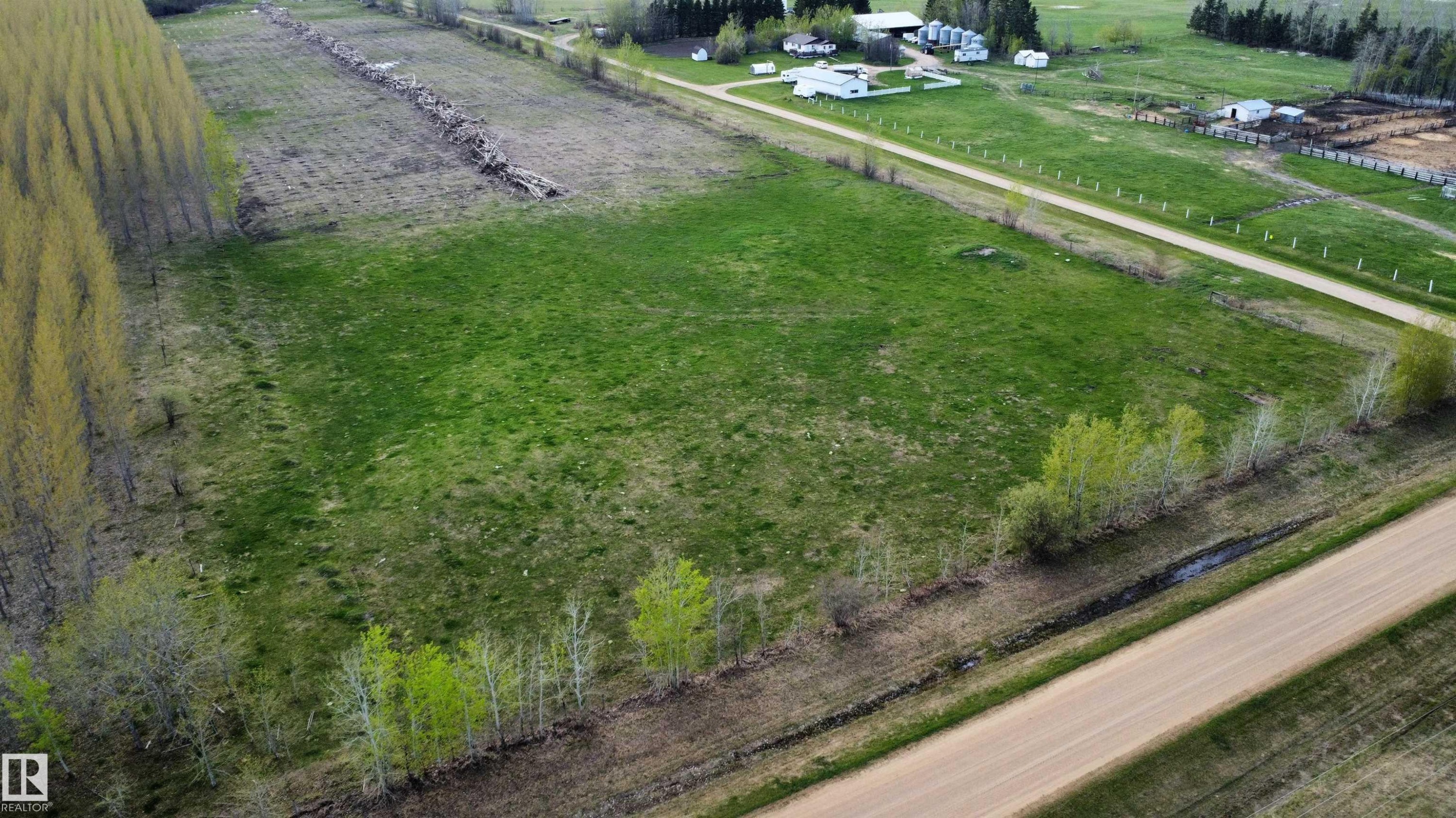 












Twp Rd 640 Rge Rd 233 

,
Rural Athabasca County,







AB
T0G 1T0


