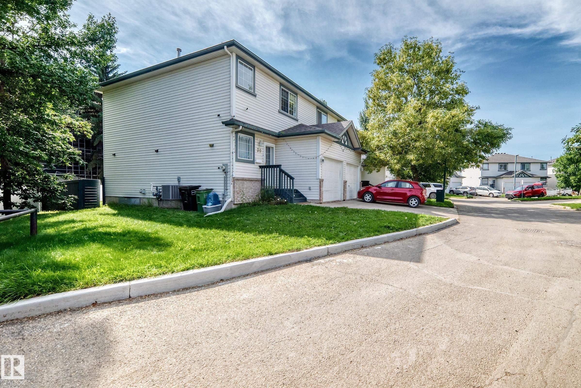 












#30 300 HOOPER CR NW

,
Edmonton,




AB
T5A 5B3

