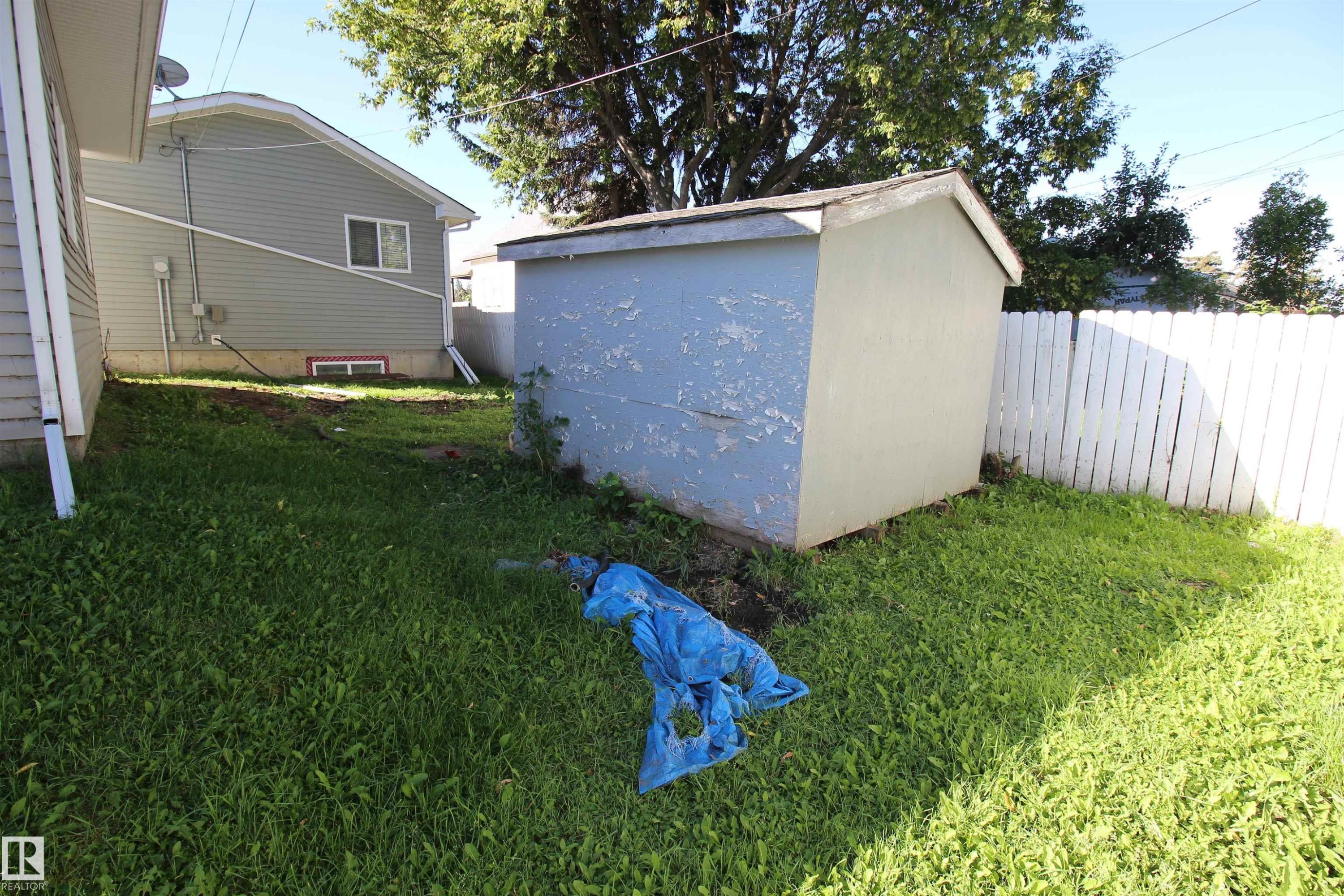 












10216 101 Street 

,
Westlock,




AB
T7P 1X9

