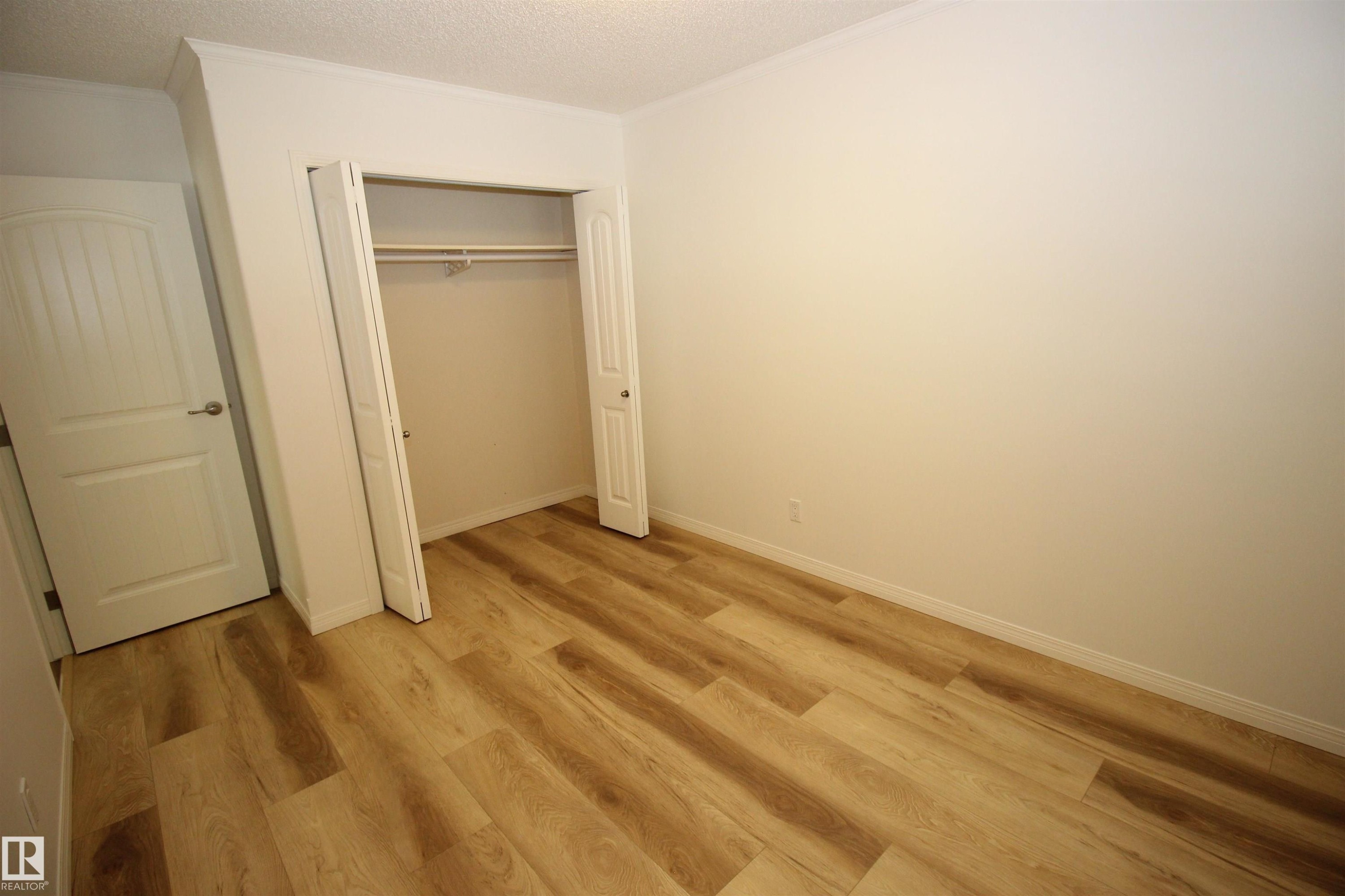 












10216 101 Street 

,
Westlock,




AB
T7P 1X9

