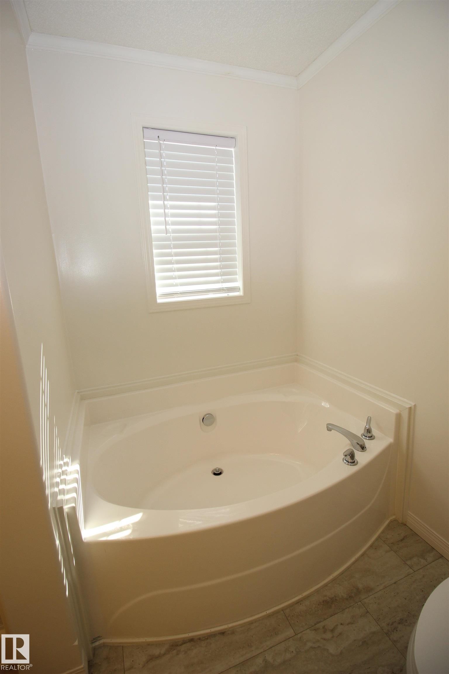 












10216 101 Street 

,
Westlock,




AB
T7P 1X9


