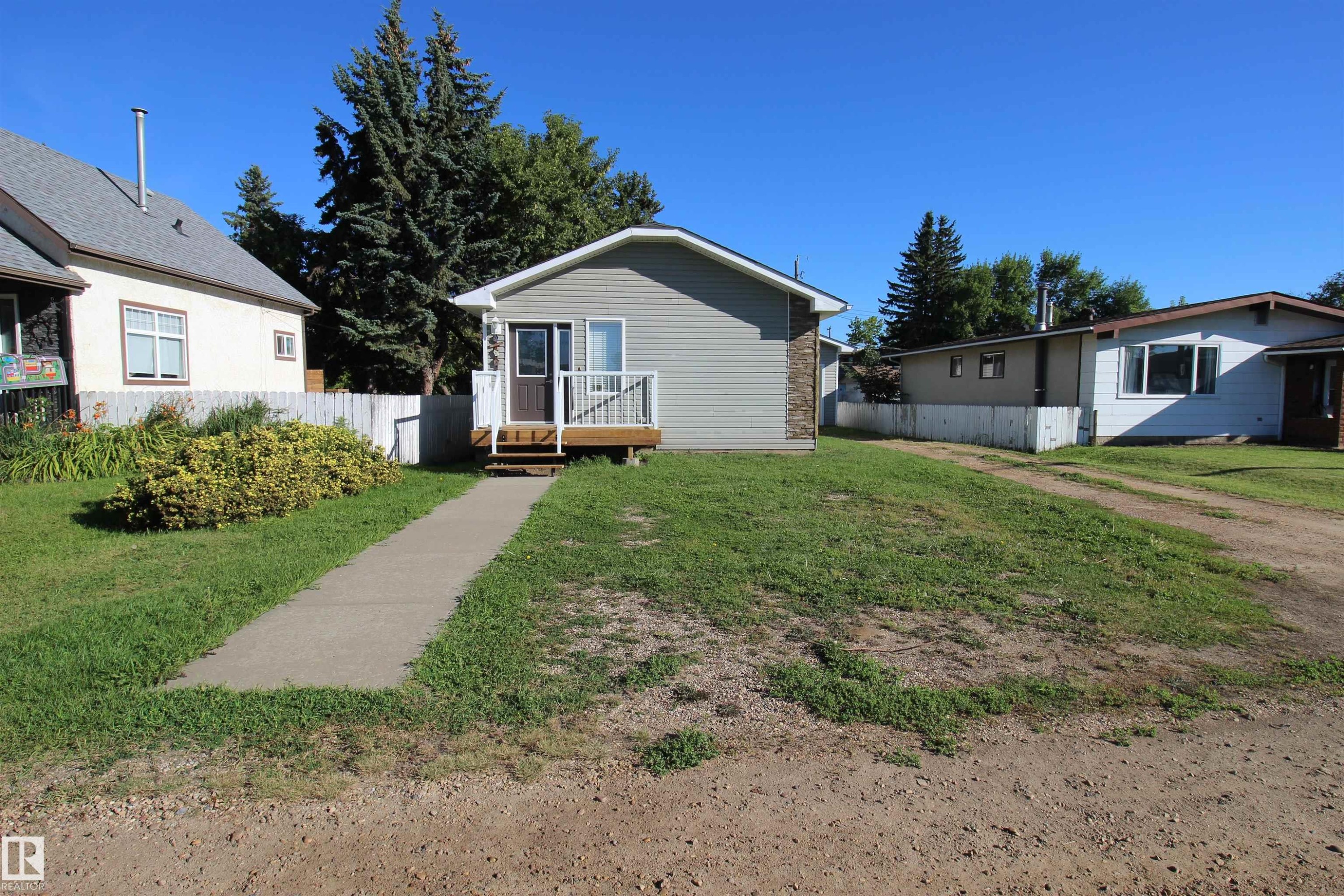 












10216 101 Street 

,
Westlock,




AB
T7P 1X9


