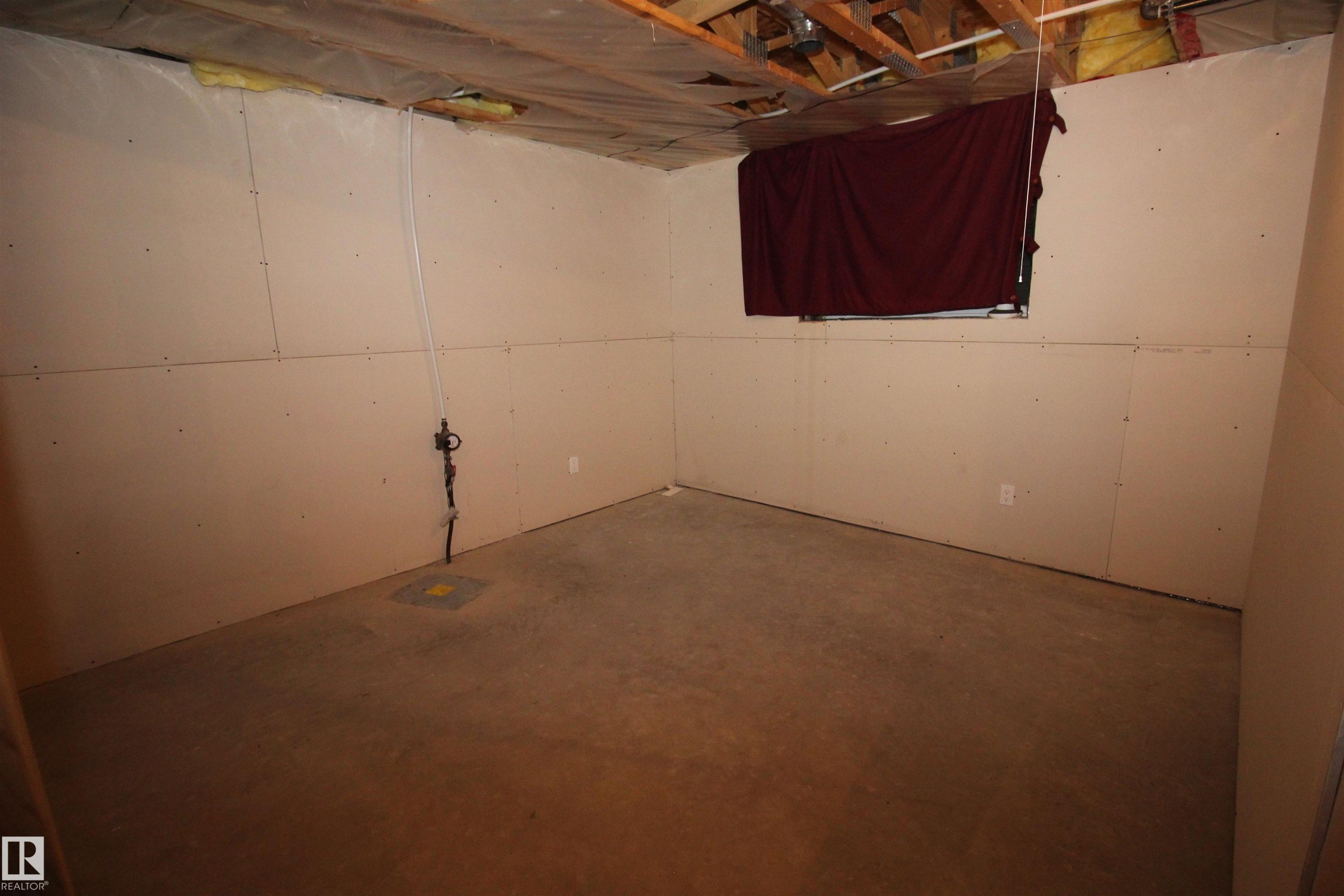 












10216 101 Street 

,
Westlock,




AB
T7P 1X9


