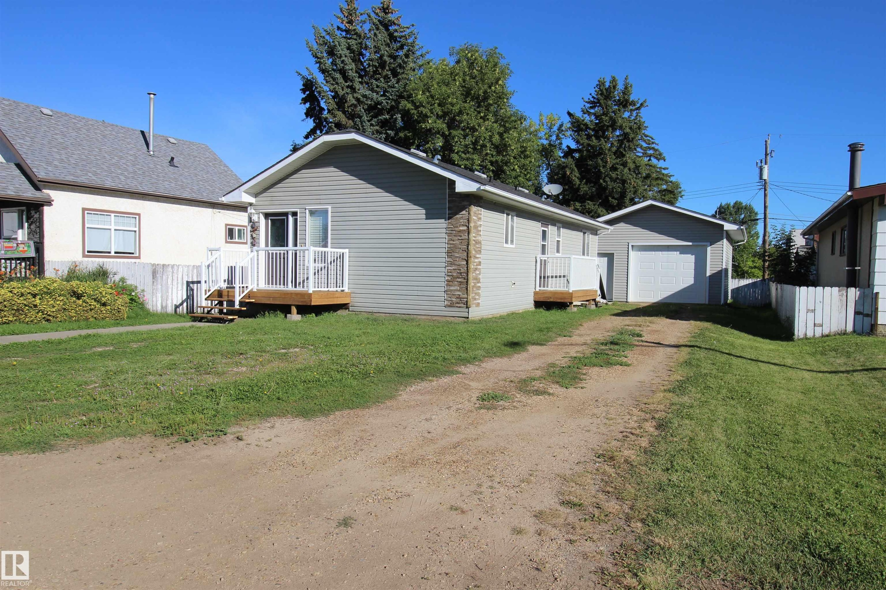 












10216 101 Street 

,
Westlock,




AB
T7P 1X9

