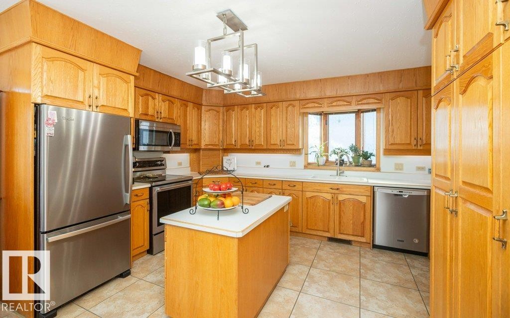 












11007 108 Avenue 

,
Westlock,




AB
T7P 1A4


