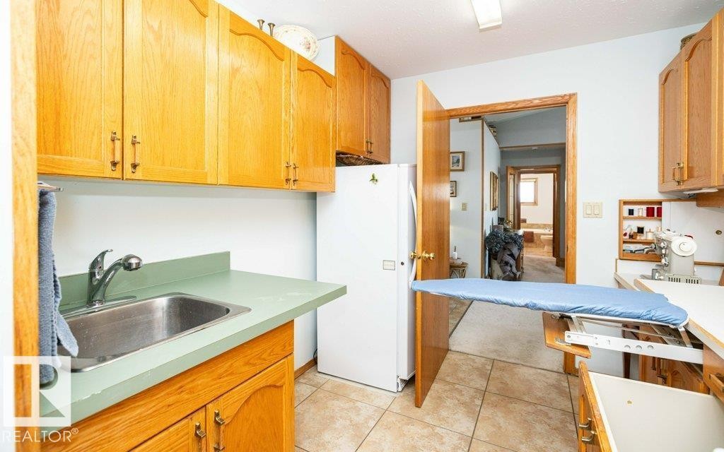 












11007 108 Avenue 

,
Westlock,




AB
T7P 1A4

