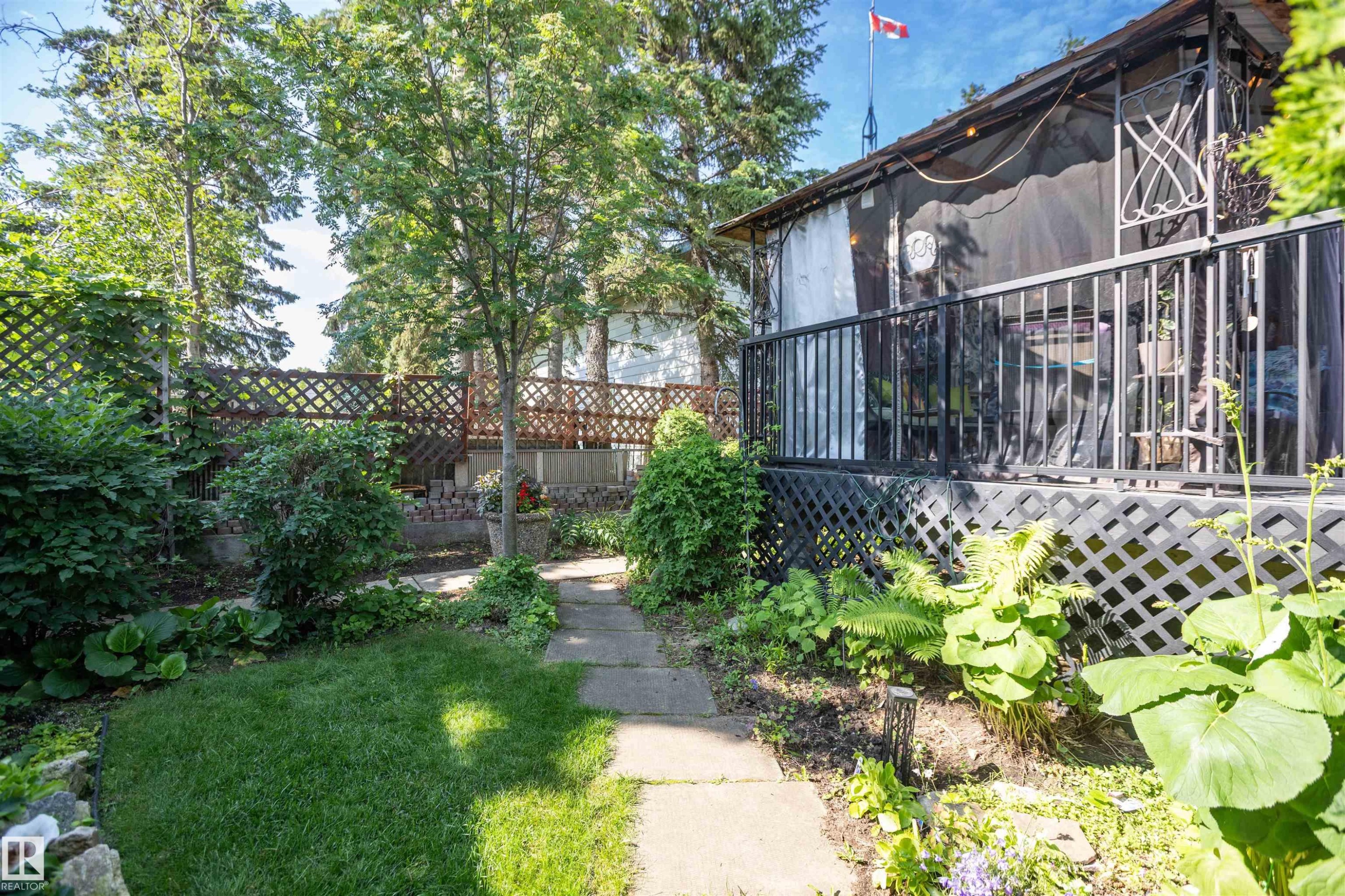 












11007 108 Avenue 

,
Westlock,




AB
T7P 1A4

