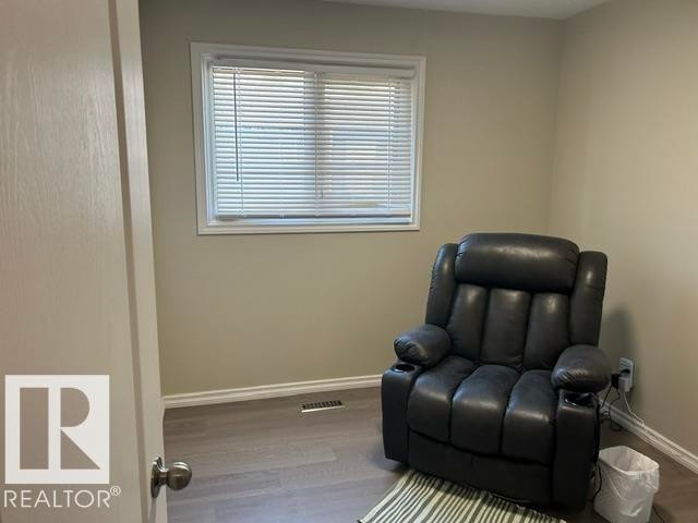 












32 Belmead GD NW

,
Edmonton,




AB
T5T 1J1

