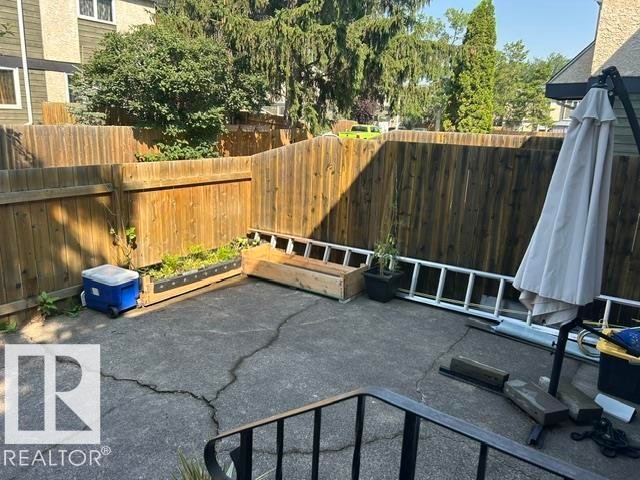 












32 Belmead GD NW

,
Edmonton,




AB
T5T 1J1

