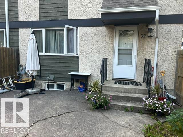 












32 Belmead GD NW

,
Edmonton,




AB
T5T 1J1

