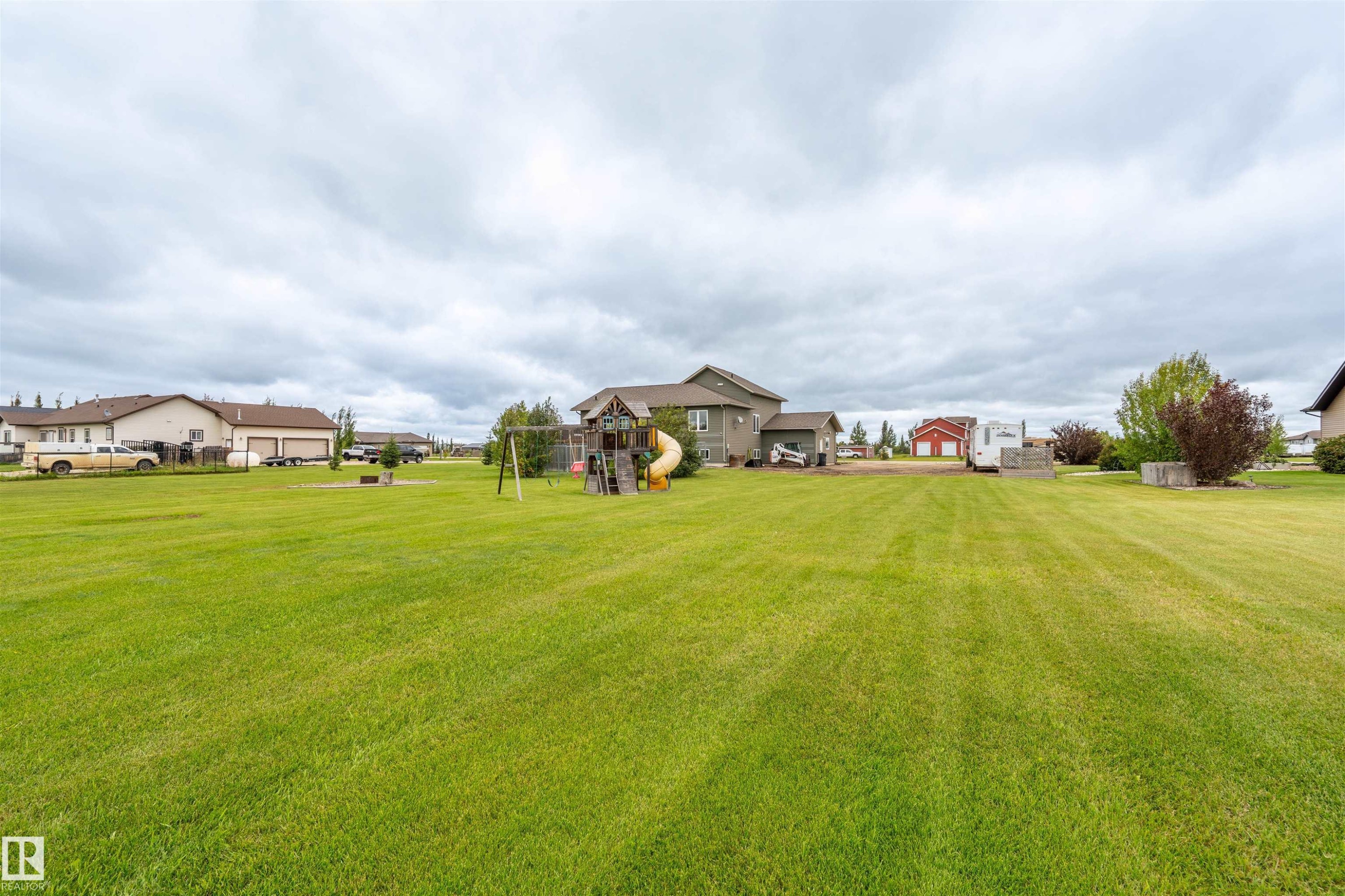 












42230 Twp Rd 632 

,
Rural Bonnyville M.D.,




AB
T9M 1P2

