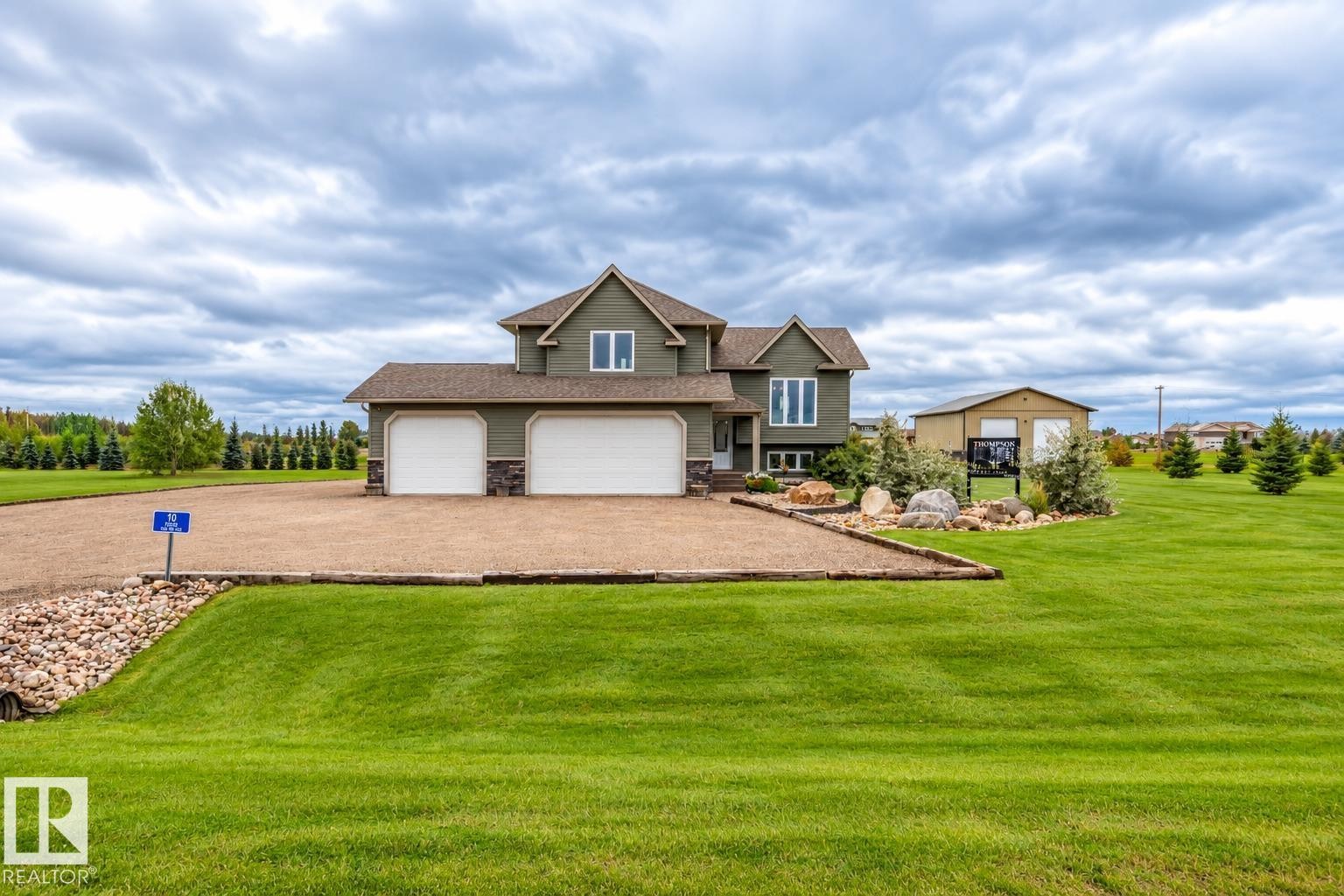 












42230 Twp Rd 632 

,
Rural Bonnyville M.D.,




AB
T9M 1P2

