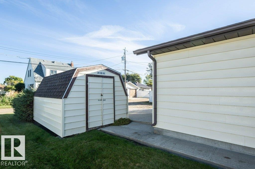 












9716 99 Street 

,
Westlock,




AB
T7P 1Y4

