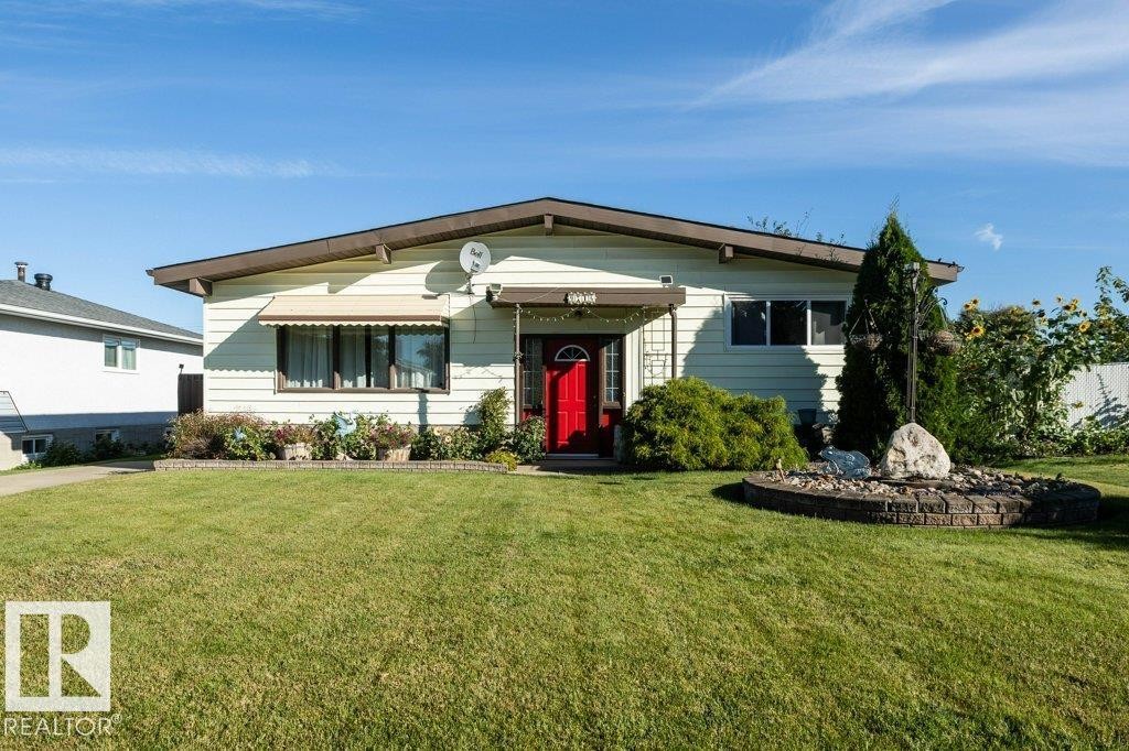 












9716 99 Street 

,
Westlock,




AB
T7P 1Y4

