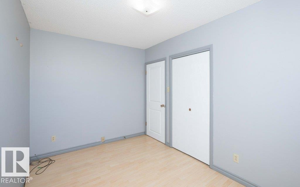 












9716 99 Street 

,
Westlock,




AB
T7P 1Y4

