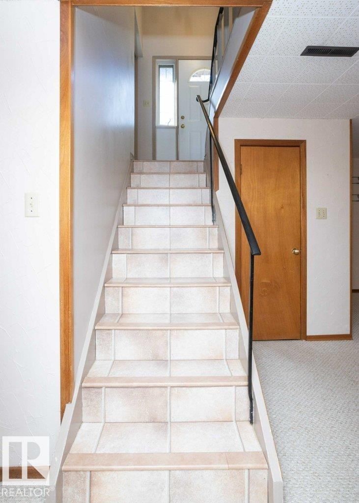 












9716 99 Street 

,
Westlock,




AB
T7P 1Y4

