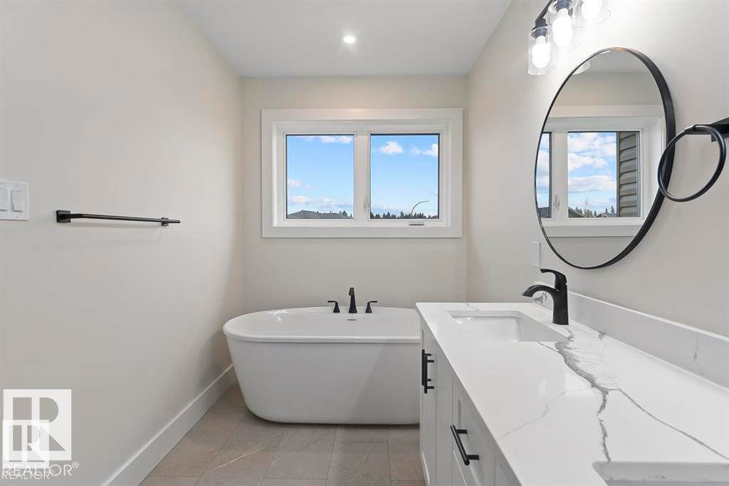 












305 Fundy Way 

,
Cold Lake,




AB
T9M 0M4


