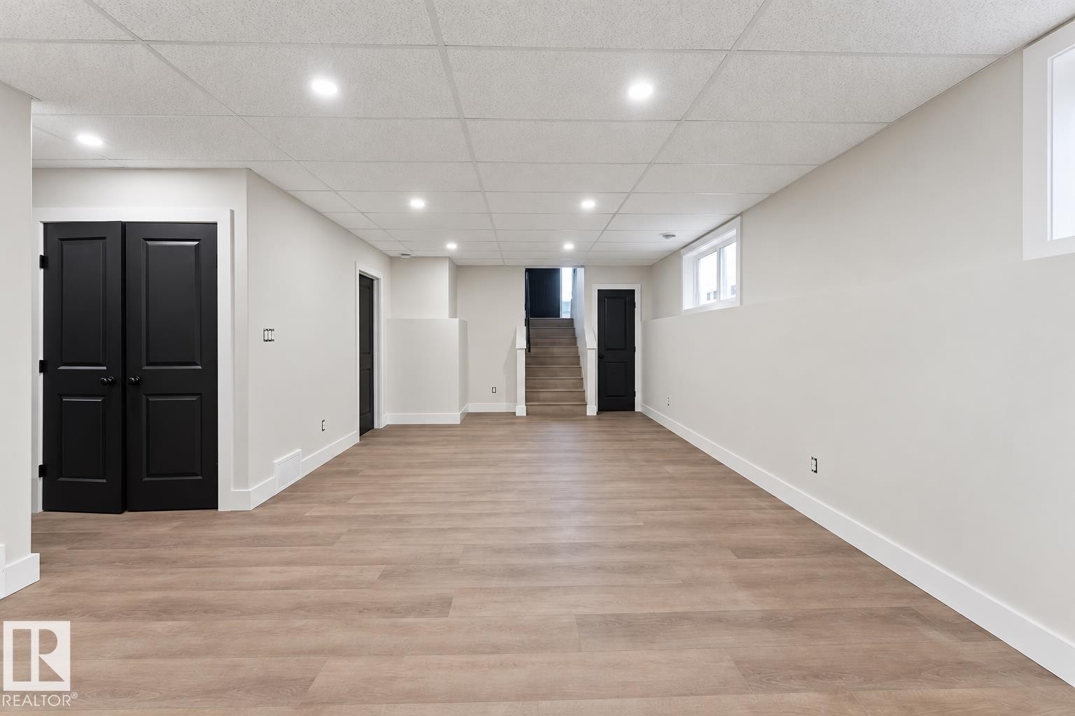 












305 Fundy Way 

,
Cold Lake,




AB
T9M 0M4

