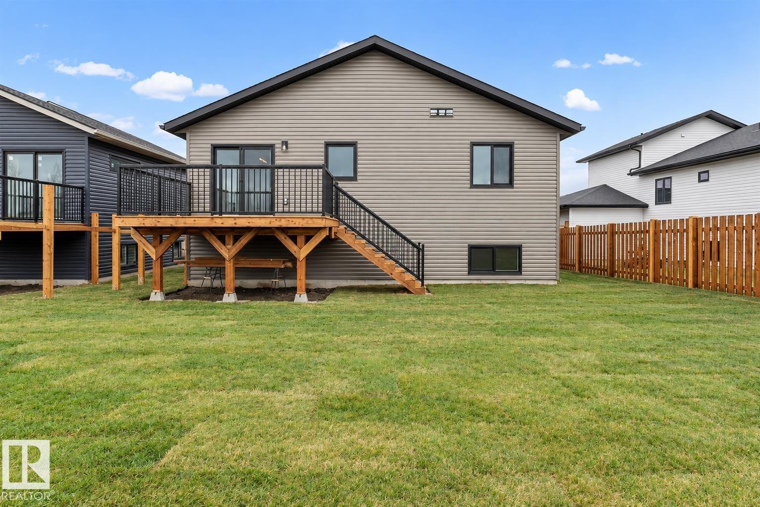 












305 Fundy Way 

,
Cold Lake,




AB
T9M 0M4


