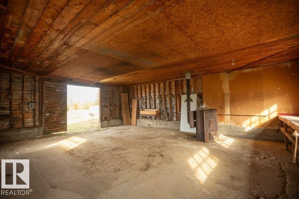 












64311 Rg Rd 270 

,
Rural Westlock County,




AB
T0G 1H0

