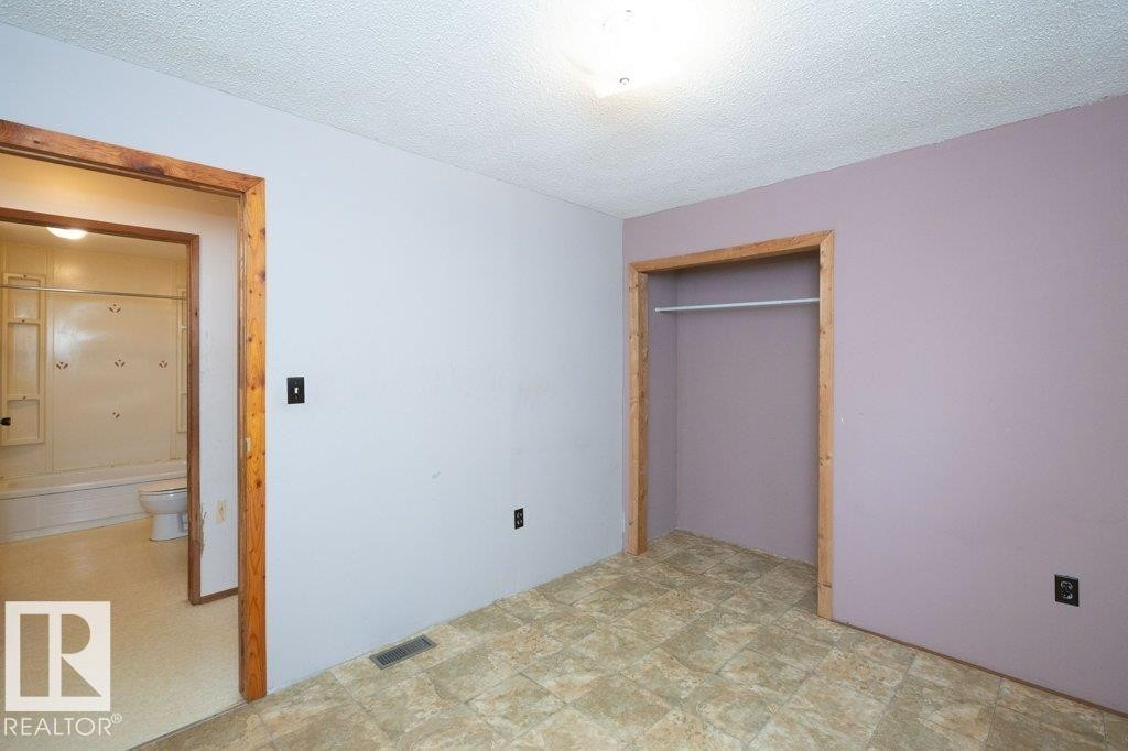 












64311 Rg Rd 270 

,
Rural Westlock County,




AB
T0G 1H0

