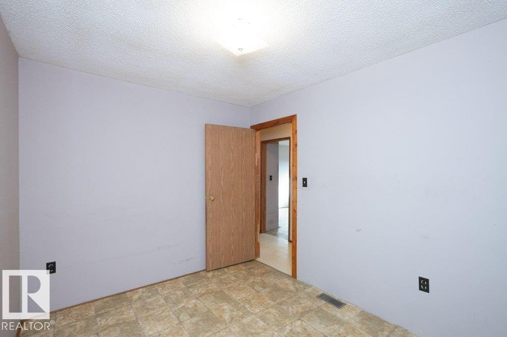 












64311 Rg Rd 270 

,
Rural Westlock County,




AB
T0G 1H0

