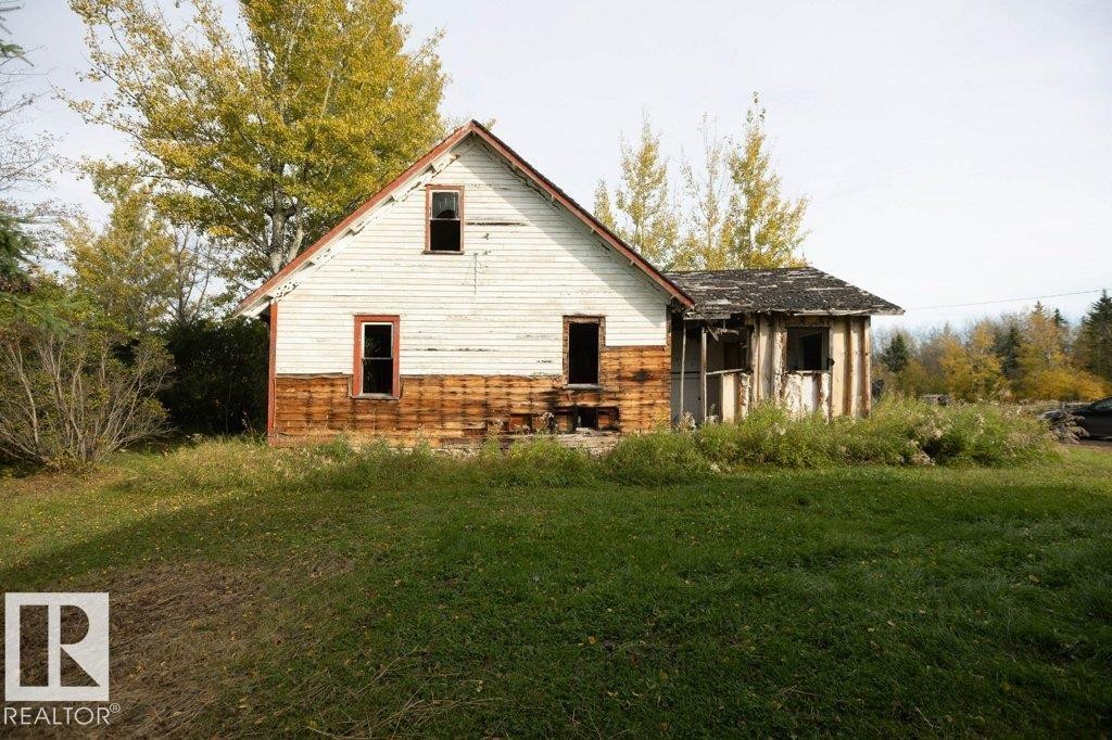 












64311 Rg Rd 270 

,
Rural Westlock County,




AB
T0G 1H0

