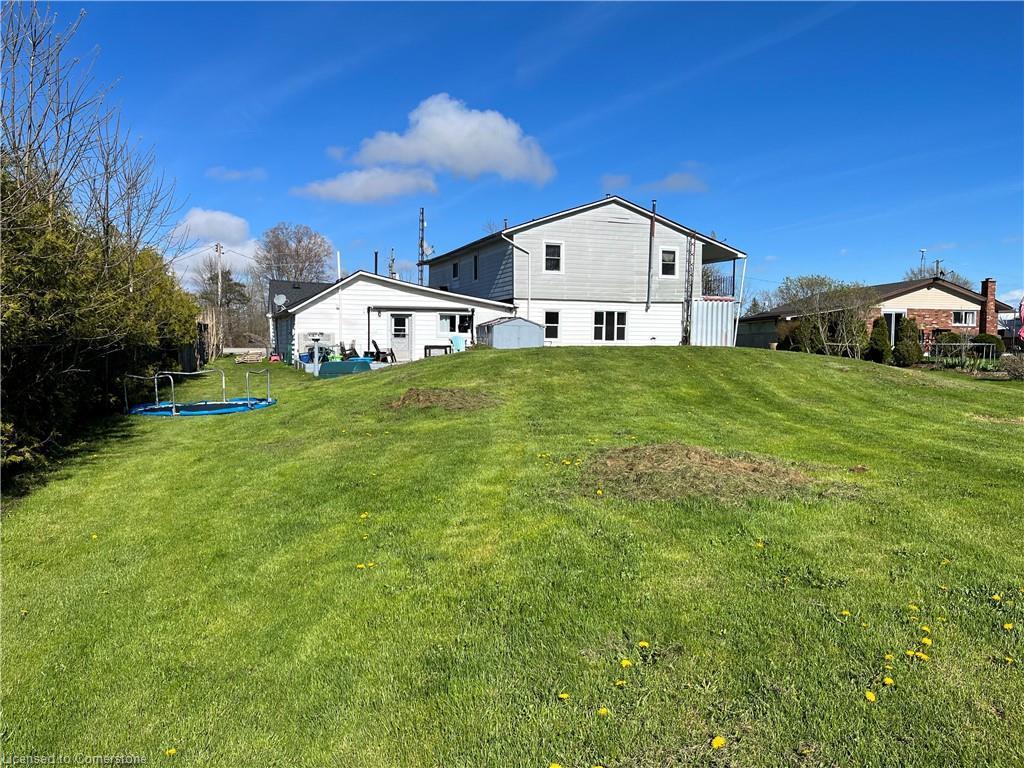 









1572


North Shore

Drive,
Dunnville,




ON
N0A 1K0

