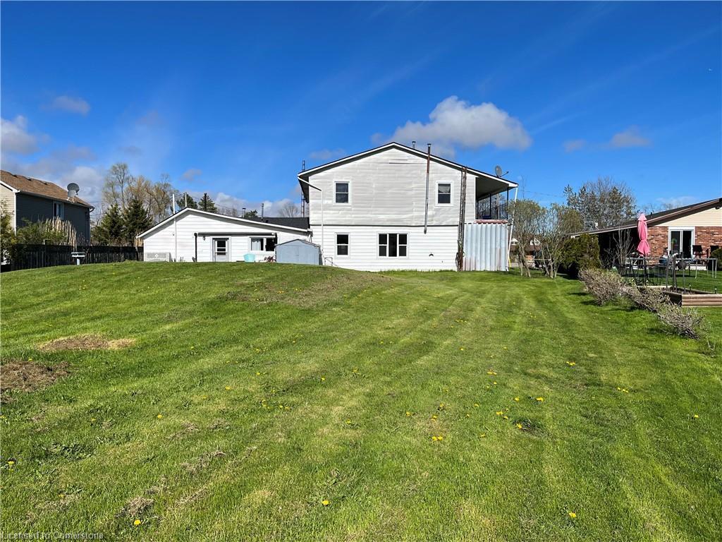









1572


North Shore

Drive,
Dunnville,




ON
N0A 1K0

