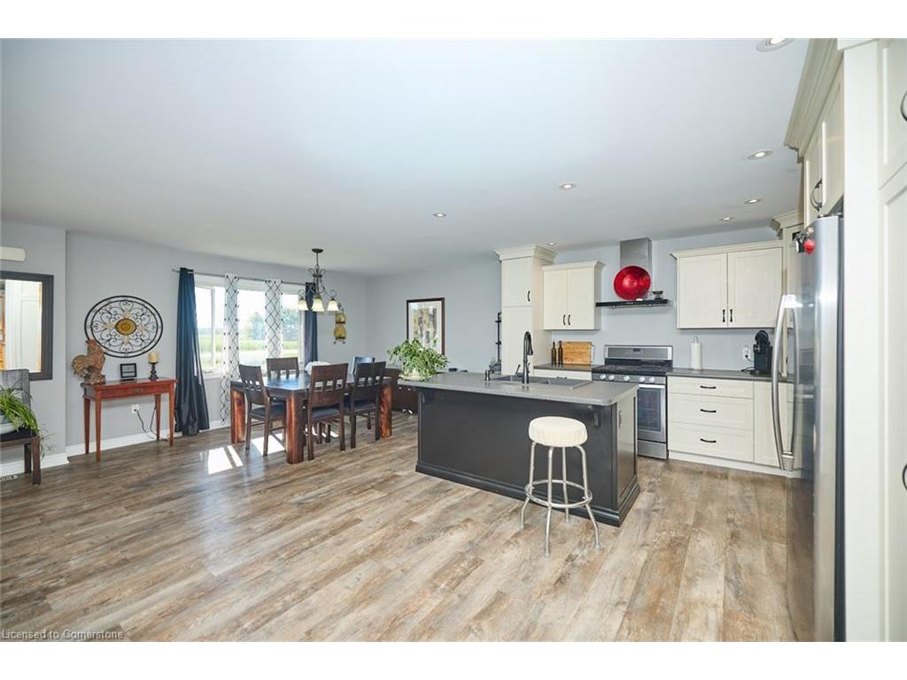 









226


Woolverton

Road,
Grimsby,




ON
L3M 4E7

