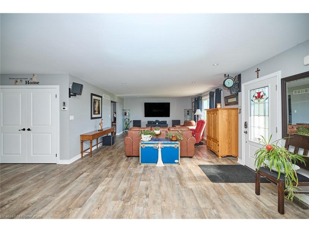 









226


Woolverton

Road,
Grimsby,




ON
L3M 4E7

