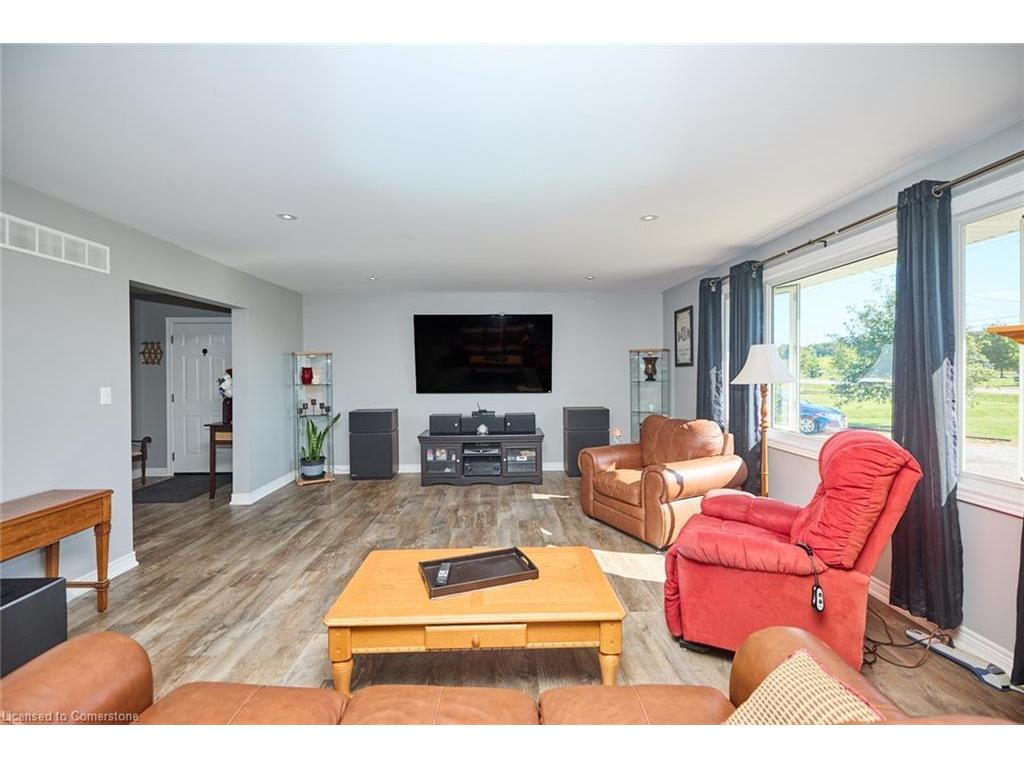 









226


Woolverton

Road,
Grimsby,




ON
L3M 4E7

