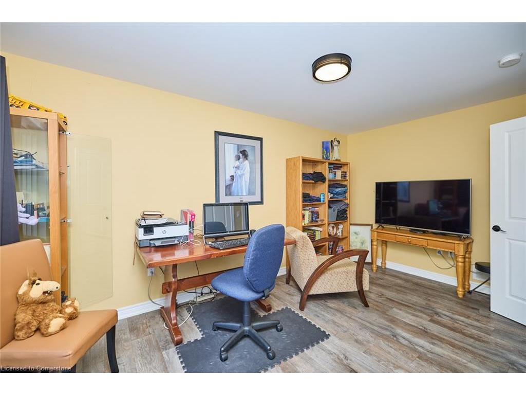 









226


Woolverton

Road,
Grimsby,




ON
L3M 4E7

