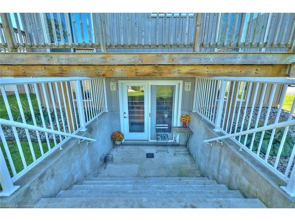 









226


Woolverton

Road,
Grimsby,




ON
L3M 4E7

