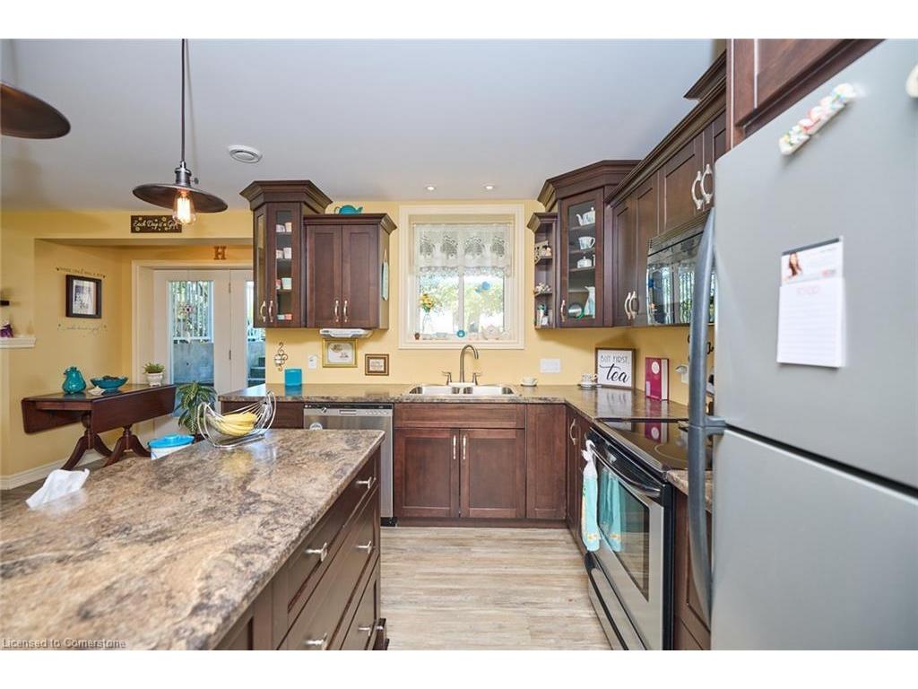 









226


Woolverton

Road,
Grimsby,




ON
L3M 4E7

