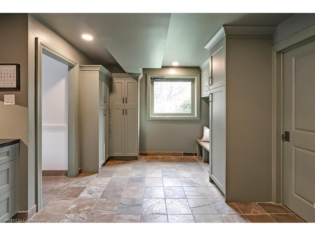 









2365


Britannia

Road,
Burlington,




ON
L7P 0E8

