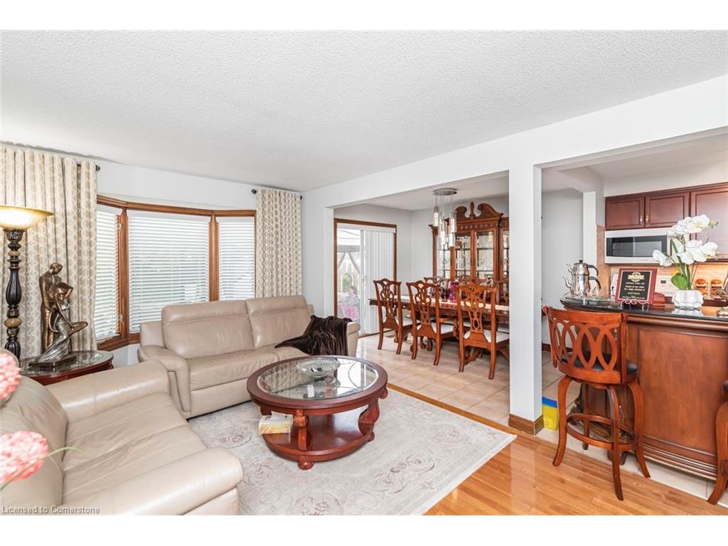 









16


Chelsea

Crescent,
Hamilton,




ON
L8E 5N3

