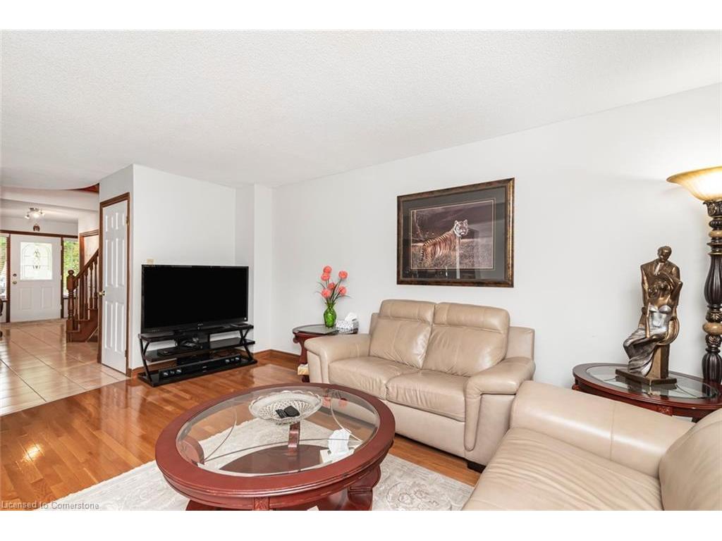 









16


Chelsea

Crescent,
Hamilton,




ON
L8E 5N3

