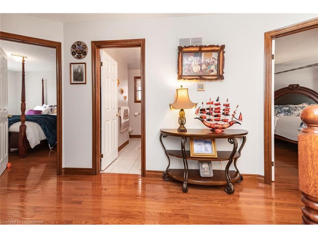 









16


Chelsea

Crescent,
Hamilton,




ON
L8E 5N3

