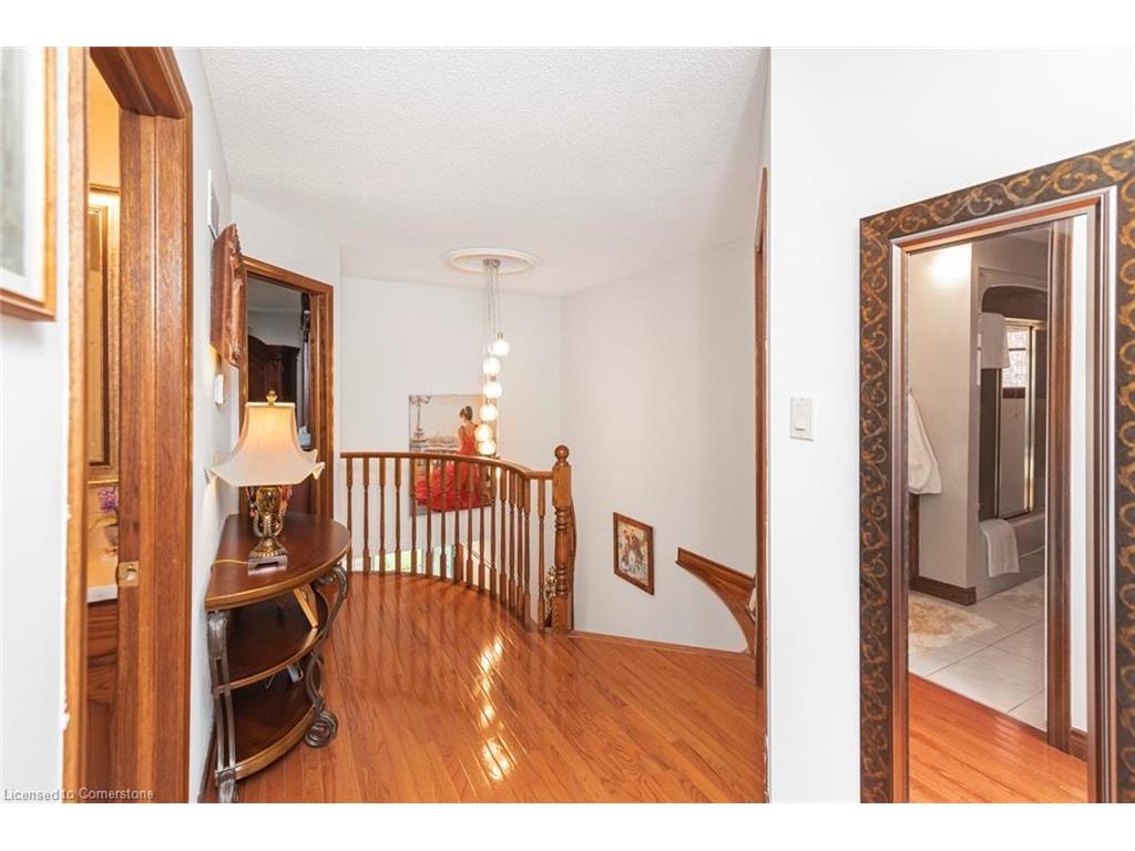 









16


Chelsea

Crescent,
Hamilton,




ON
L8E 5N3

