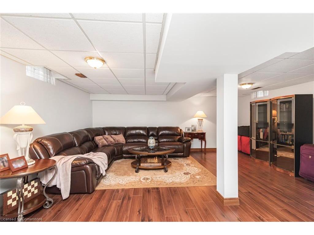 









16


Chelsea

Crescent,
Hamilton,




ON
L8E 5N3

