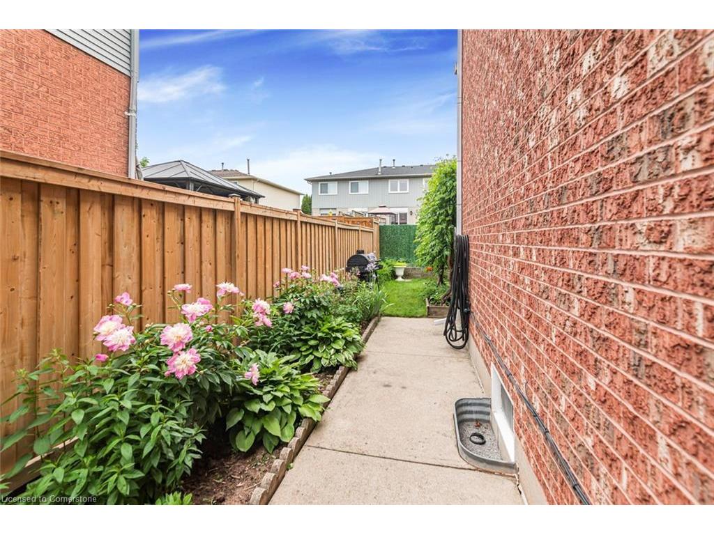 









16


Chelsea

Crescent,
Hamilton,




ON
L8E 5N3


