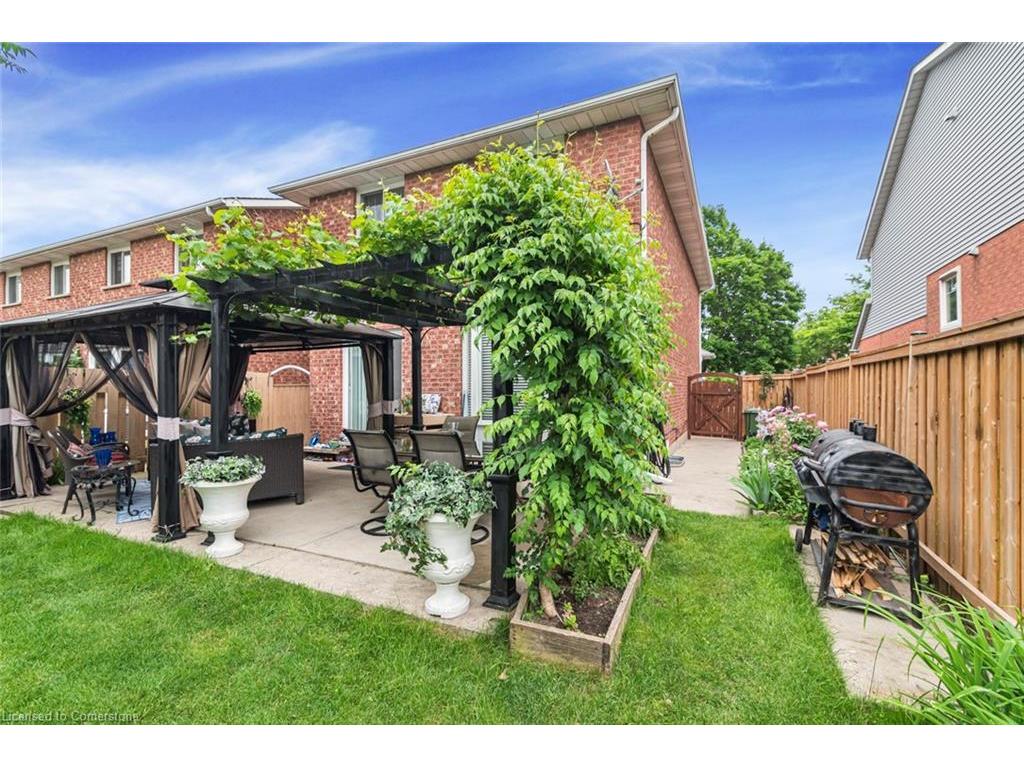 









16


Chelsea

Crescent,
Hamilton,




ON
L8E 5N3


