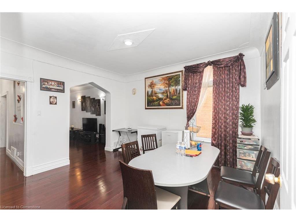 









47


Clyde

Street,
Hamilton,




ON
L8L 5R5

