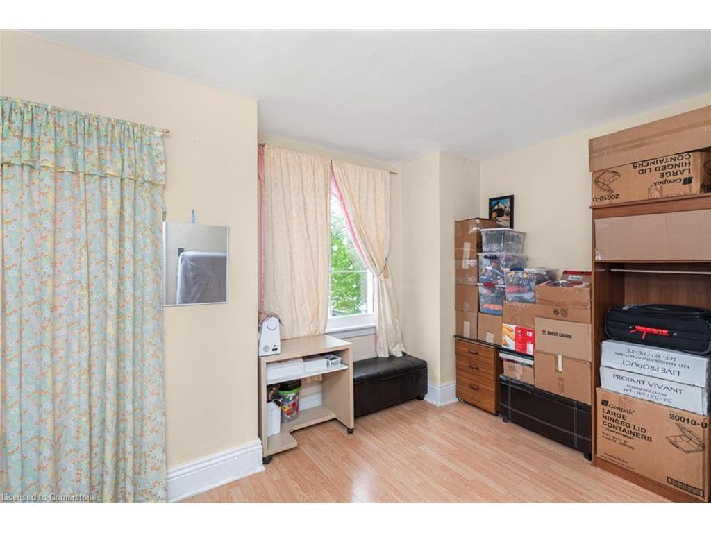 









47


Clyde

Street,
Hamilton,




ON
L8L 5R5

